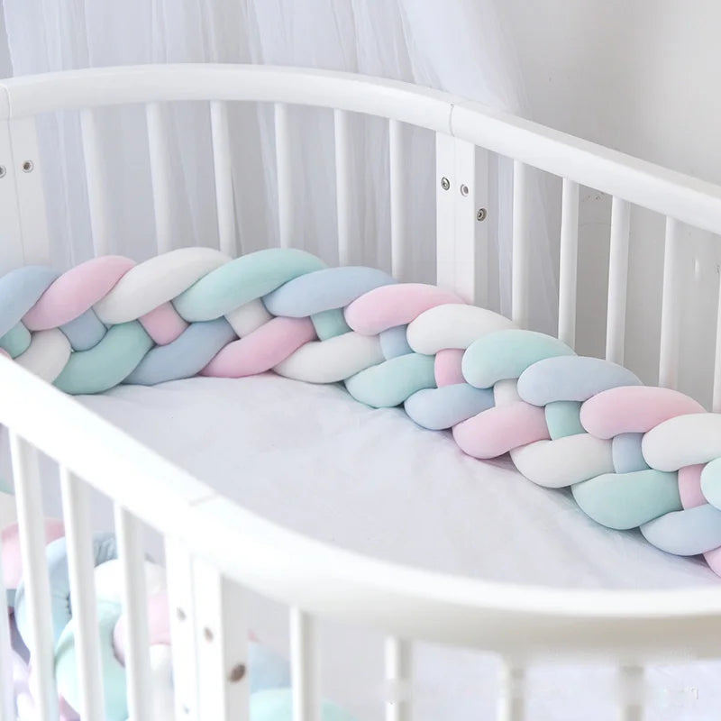 Belle Tresse de lit pour votre bébé rose bleu blanc