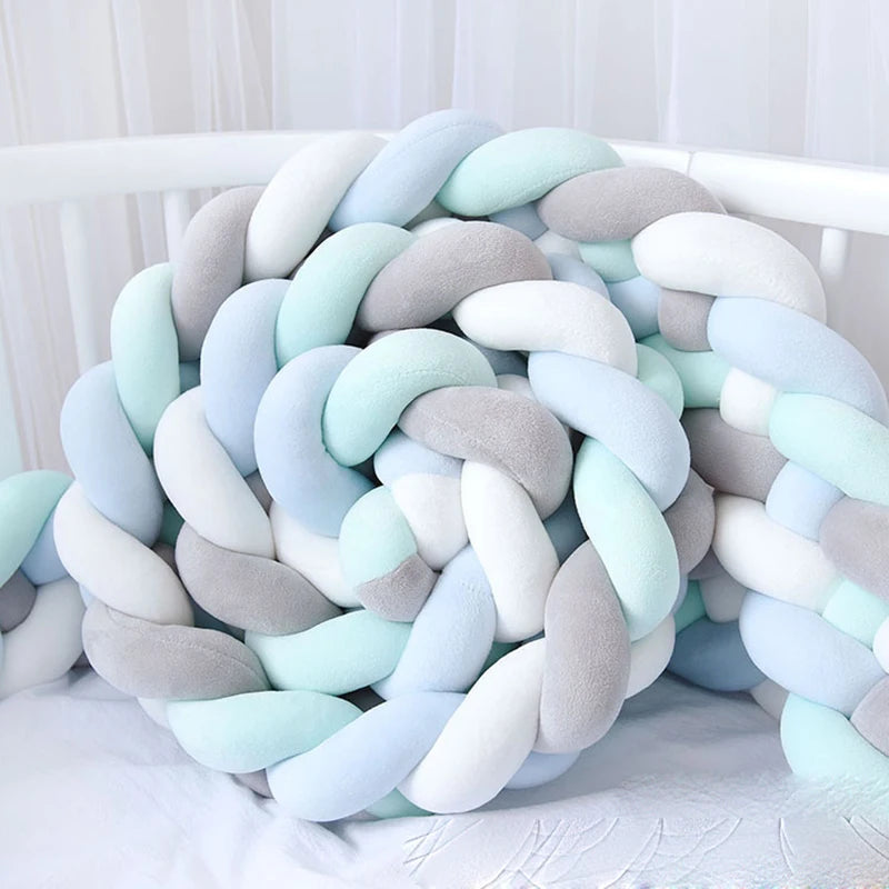 Belle Tresse de lit pour votre bébé gris bleu blanc