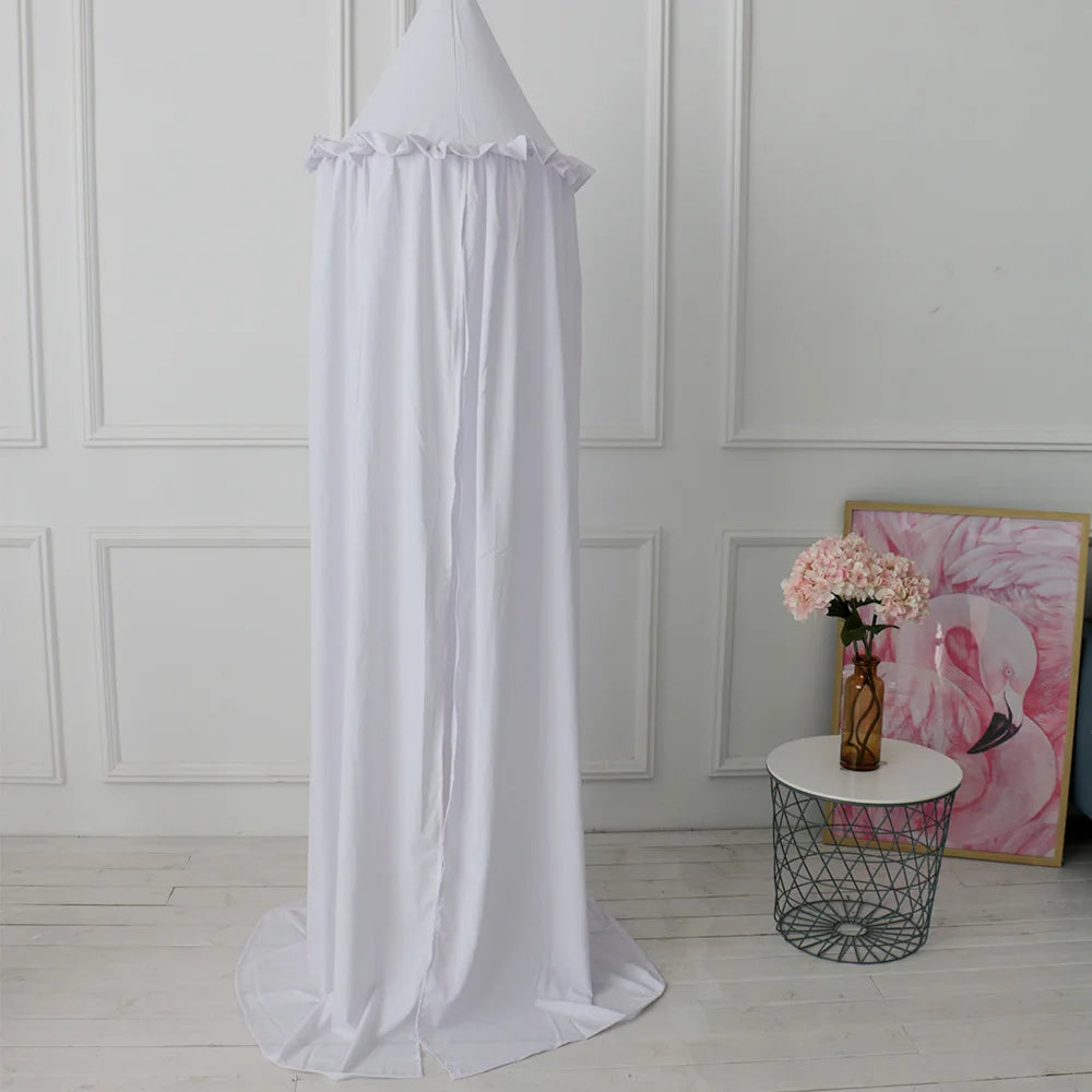 Ciel de lit bebe motif floral blanc 2
