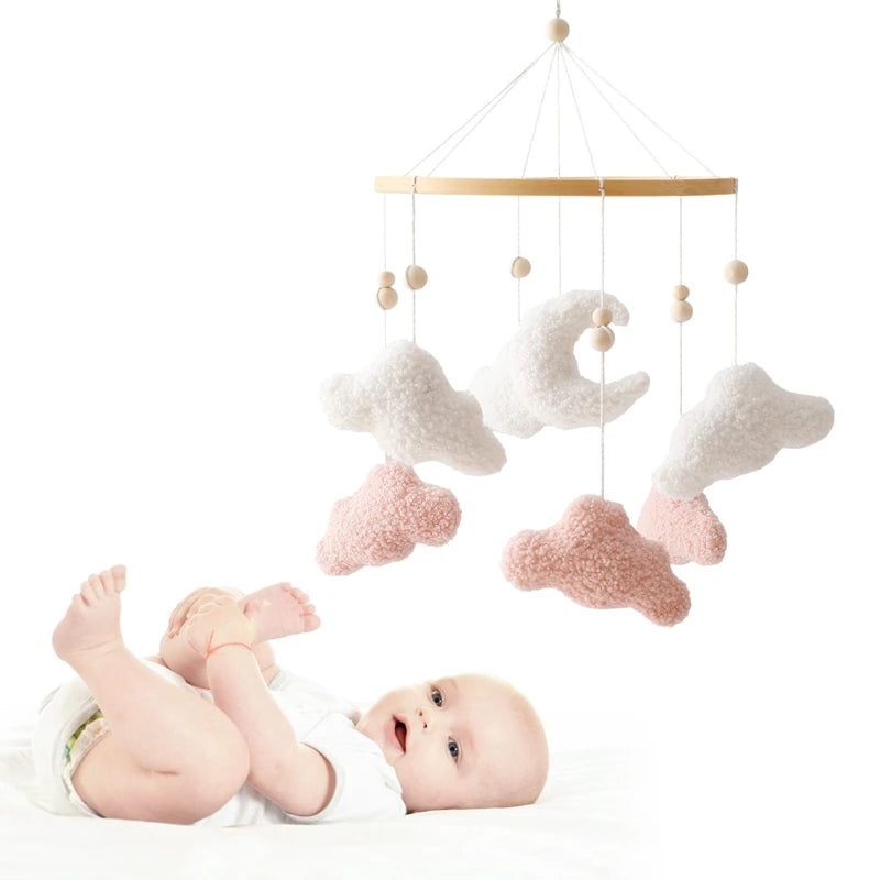 Mobile en bois pour berceau de bébé