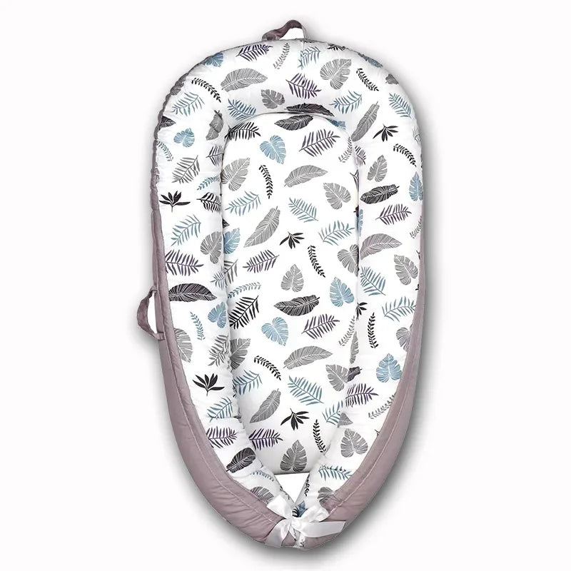 Cocon bebe amovible gris blanc feuilles