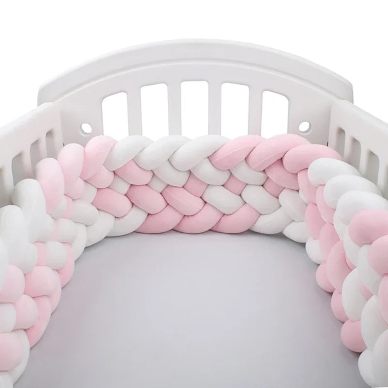 Contour de lit de bébé ultra-confortable rose blanc - idealechambredebb.com
