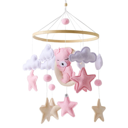 Mobile en bois pour berceau de bébé