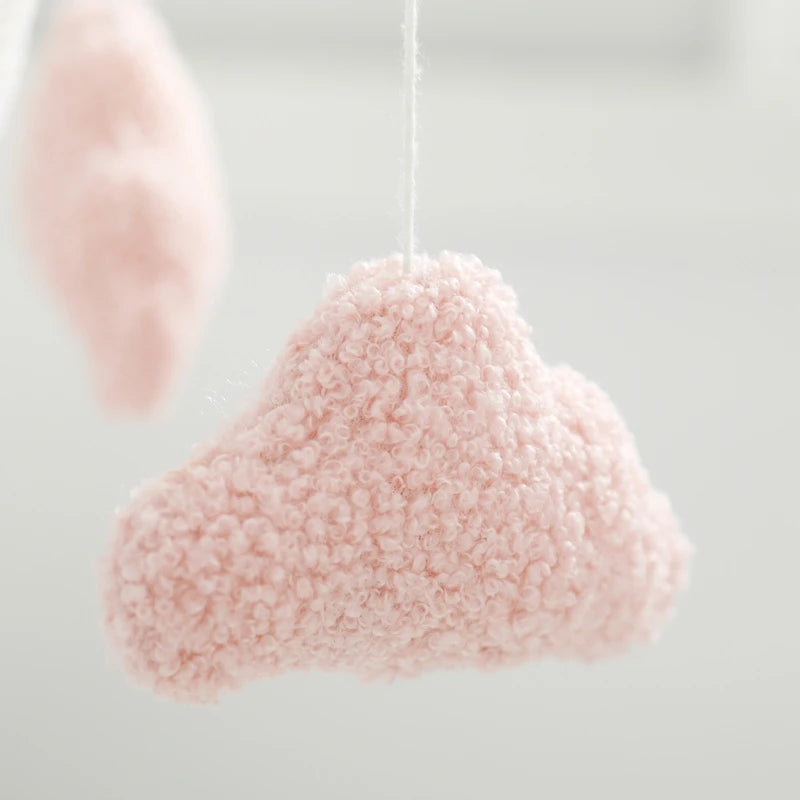 Mobile en bois pour berceau de bébé
