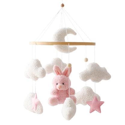 Mobile en bois pour berceau de bébé
