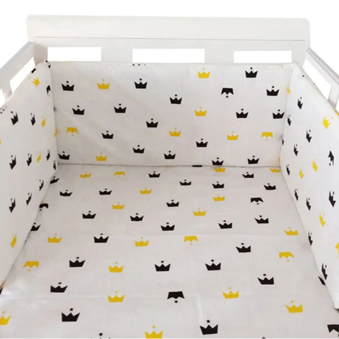Tour de lit bébé Nordic Stars blanc-couronnes