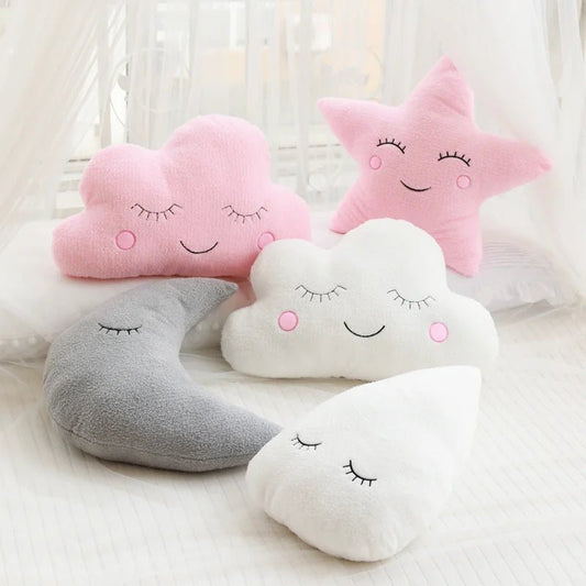 Coussin en peluche doux en forme de nuage - Chambre de Bébé Idéale