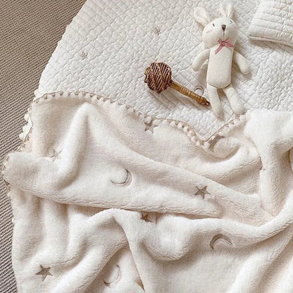 Couverture en flanelle pour bébé - Chambre de Bébé Idéale