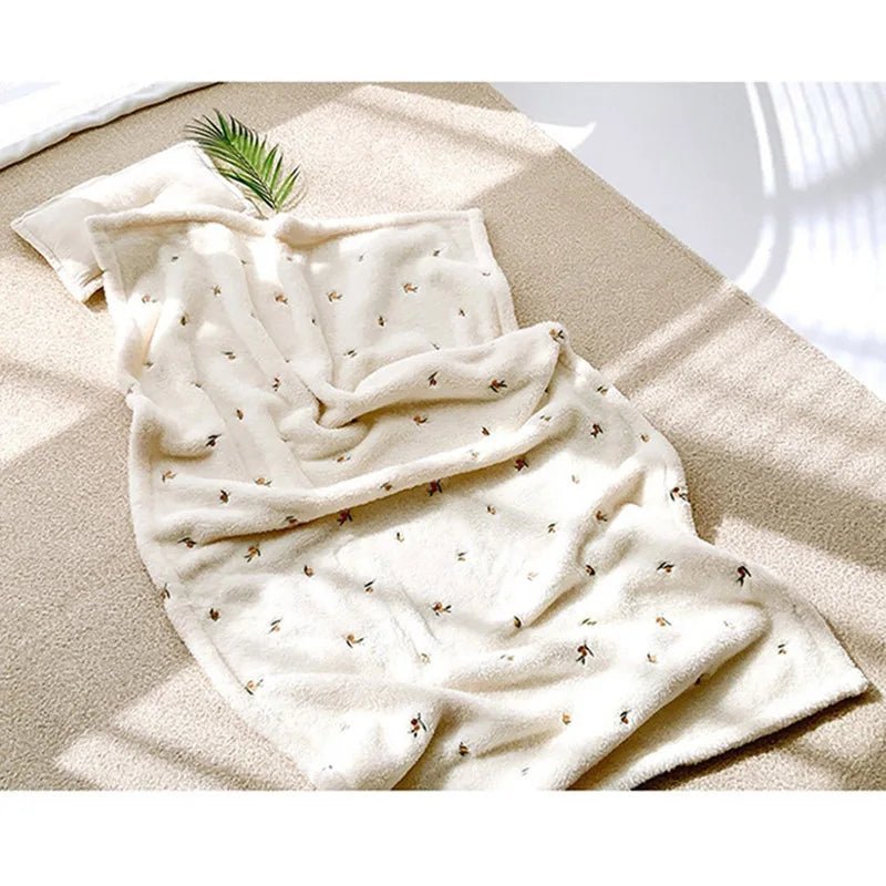 Couverture en flanelle pour bébé - Chambre de Bébé Idéale