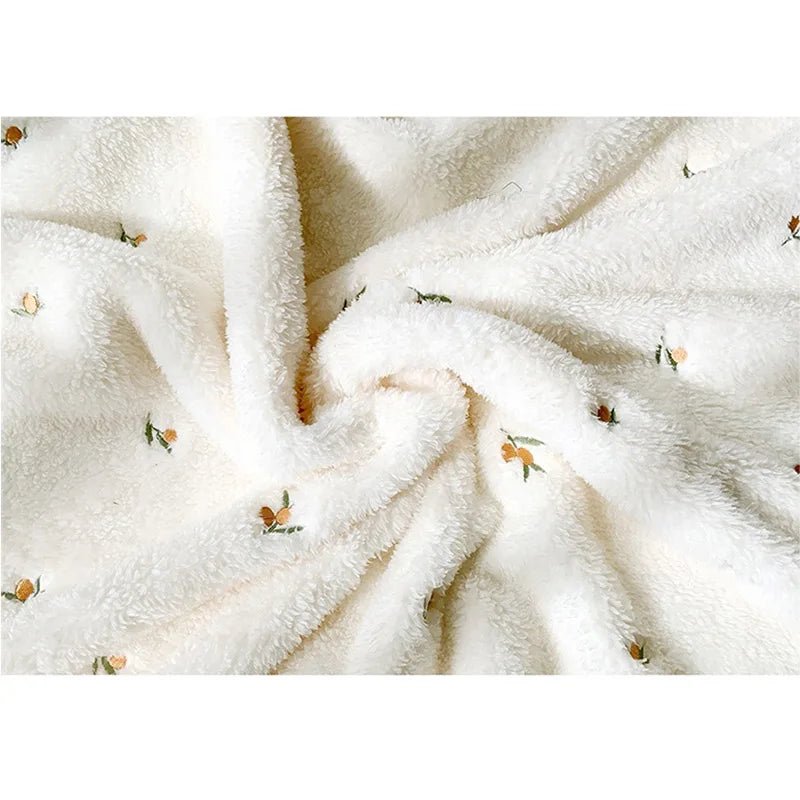 Couverture en flanelle pour bébé - Chambre de Bébé Idéale