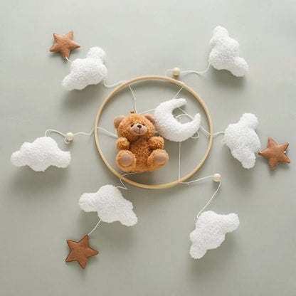Mobile en bois pour berceau de bébé - Chambre de Bébé Idéale