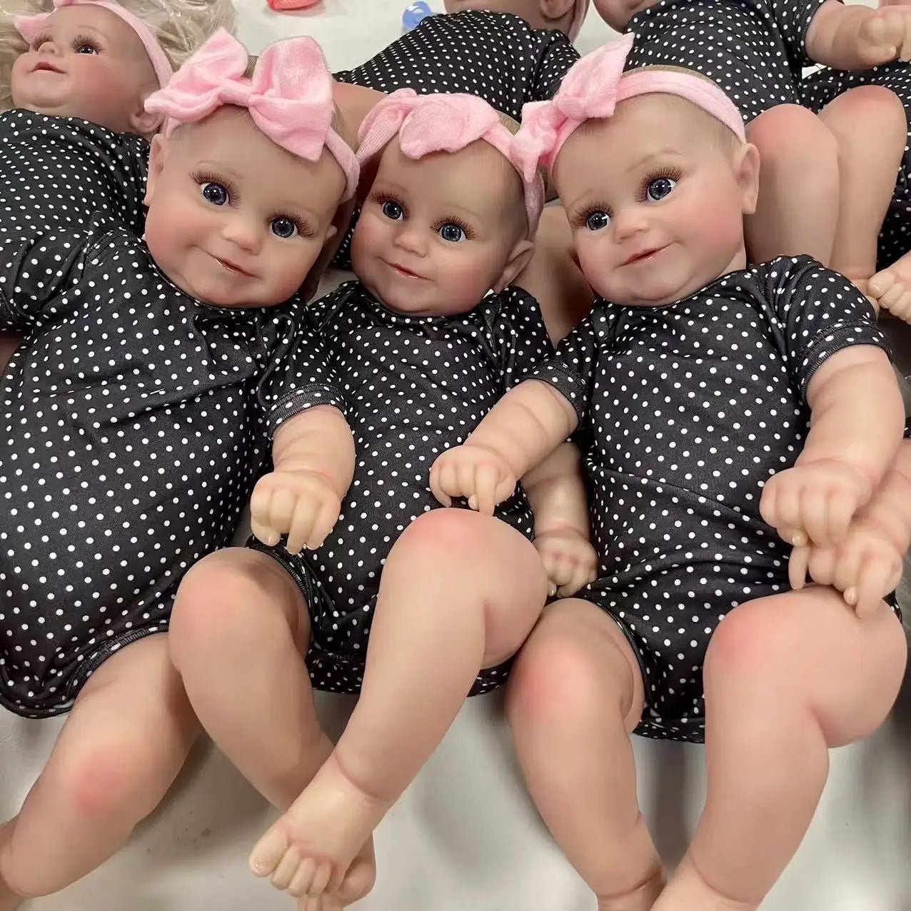 Poupée bébé magnifique - Chambre de Bébé Idéale