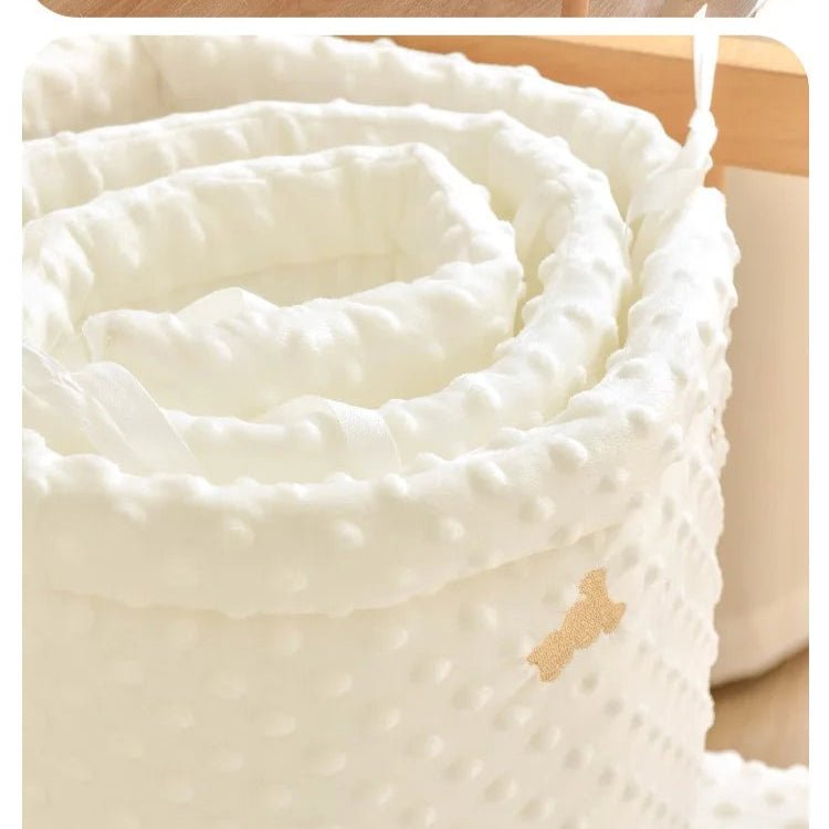 Tour de lit bébé magnifique - Chambre de Bébé Idéale