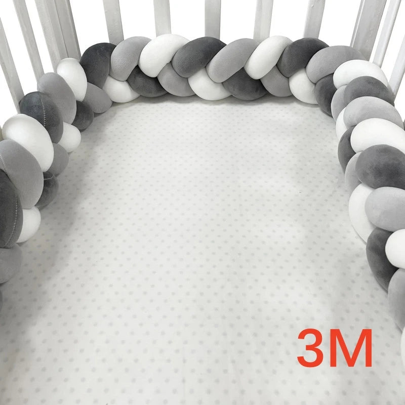 Tresse de lit Douce protection - Chambre de Bébé Idéale