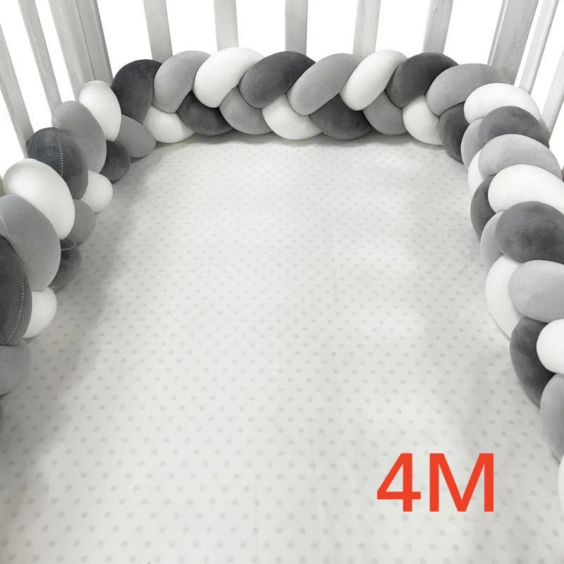 Tresse de lit Douce protection - Chambre de Bébé Idéale